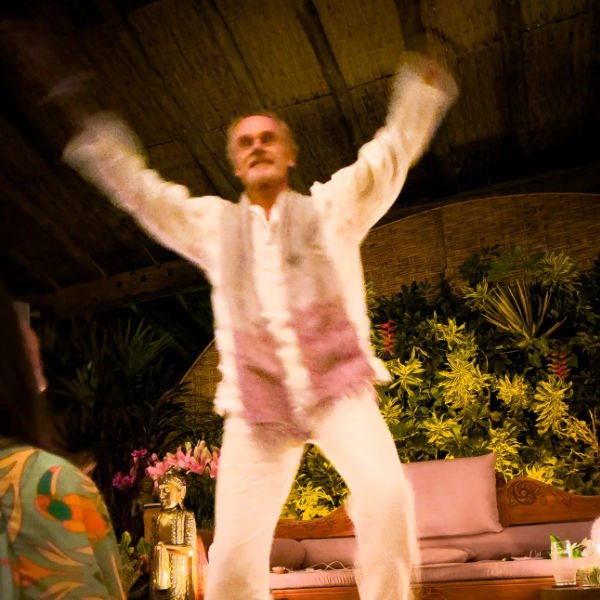 Babaji dancing in Satsang